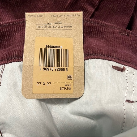 Levi’s Women’s NWT High Waisted Mom Corduroy Jeans Decadent Chocolate Size 27x27 - Picture 6 of 10